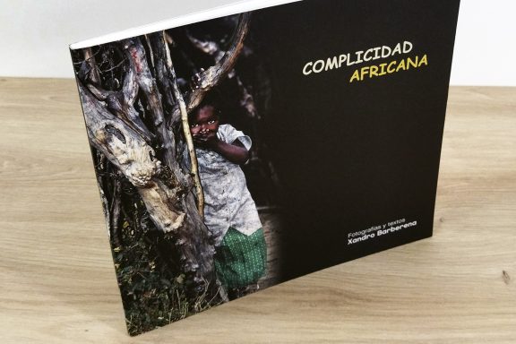 Complicidad Africana portada